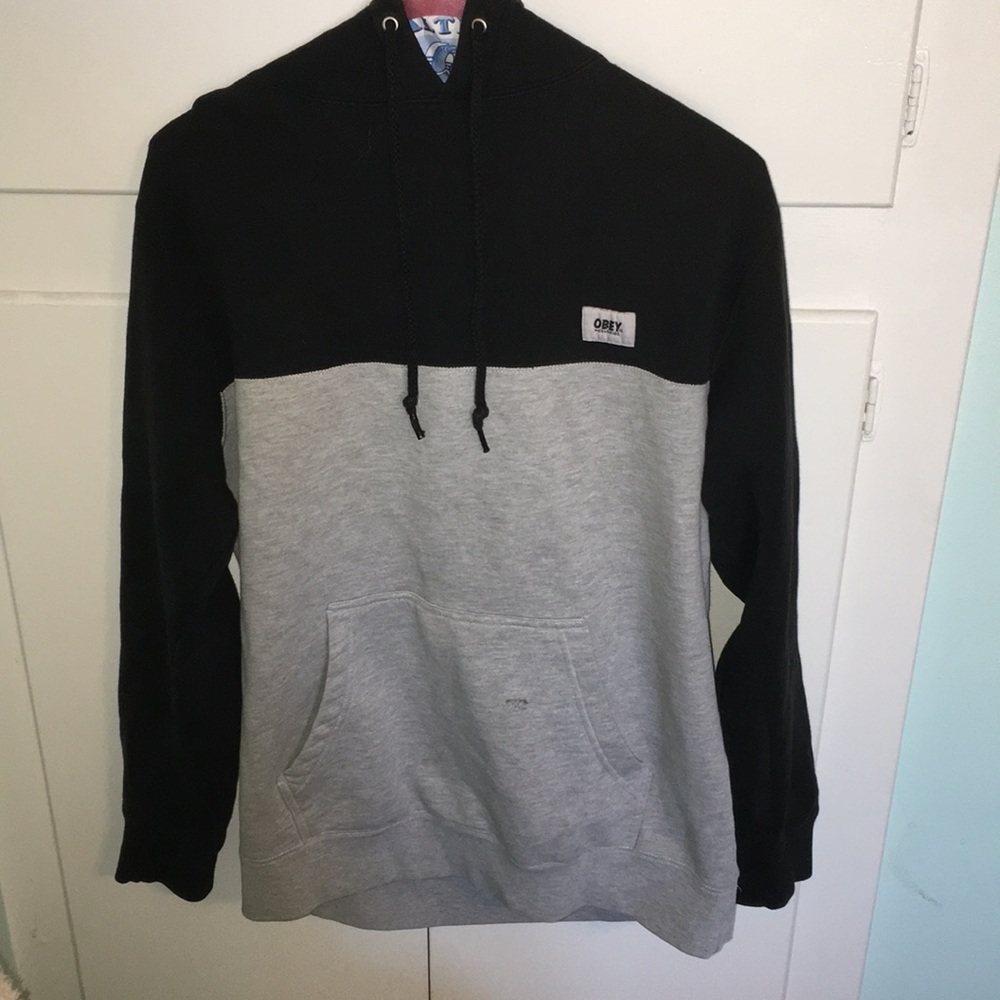 Obey hoodie